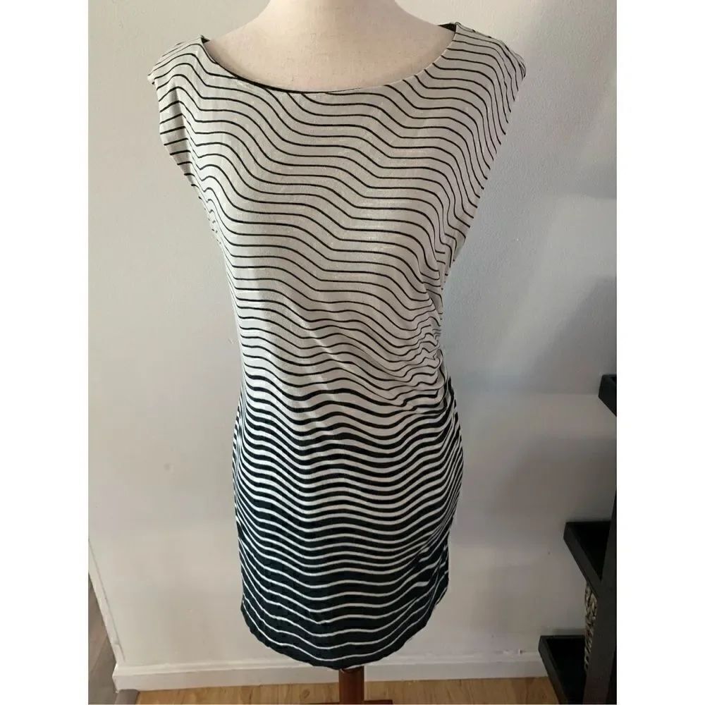 Loft stretch dress stripped sized petite large